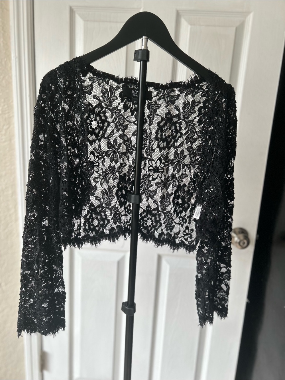 Tadashi Shoji Black Floral Lace Bolero Jacket